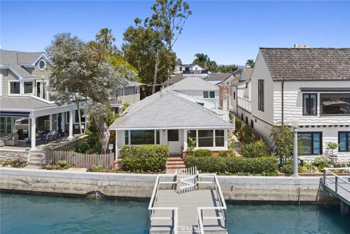 112 S Bay Front, Newport Beach, California 92662