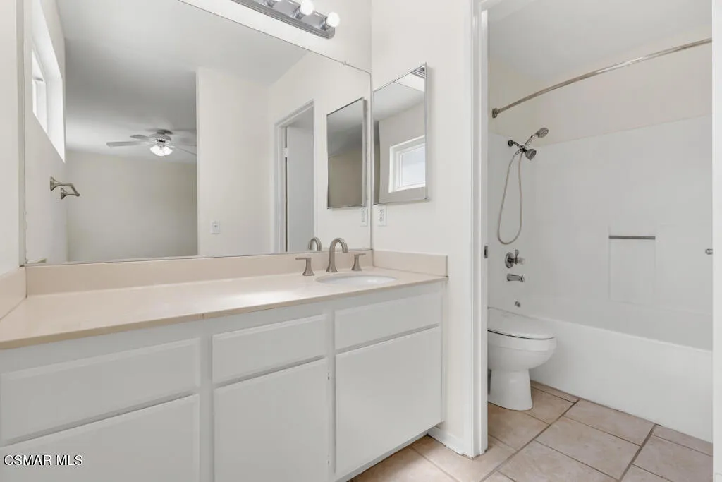 2016 Riverbirch Dr- HsHProd-35