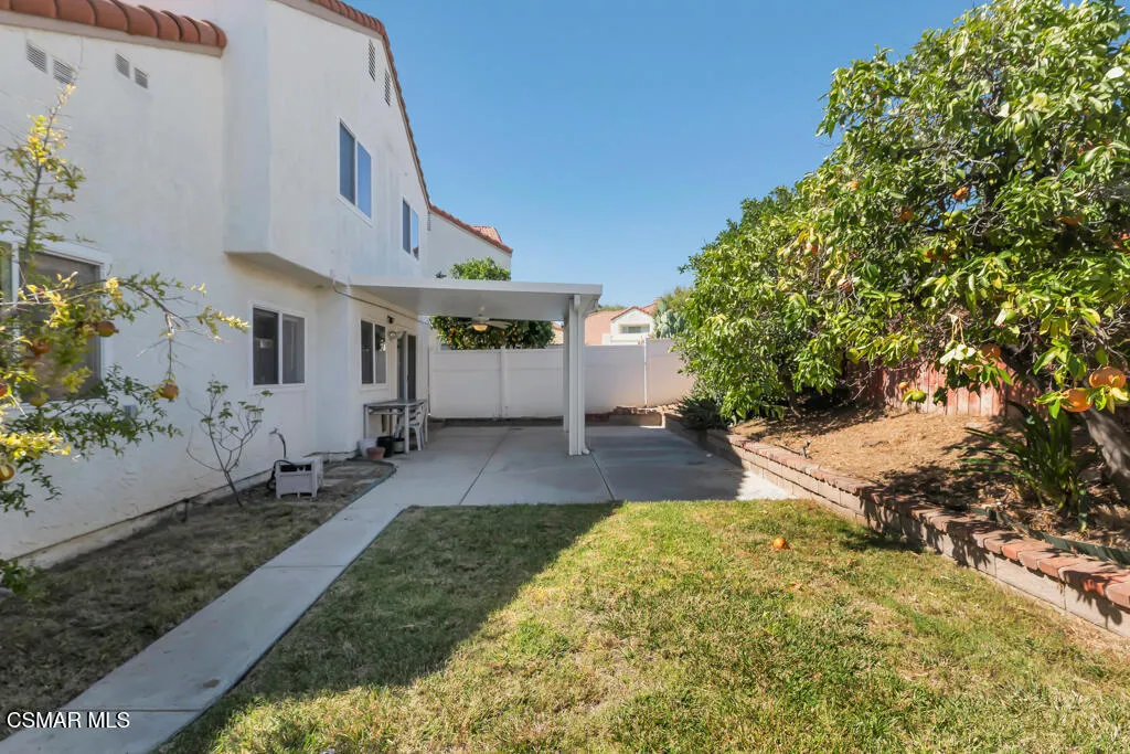 2016 Riverbirch Dr- HsHProd-48