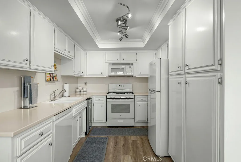 1110 W 10th Street 104, San Pedro, California 90731 — photo 5
