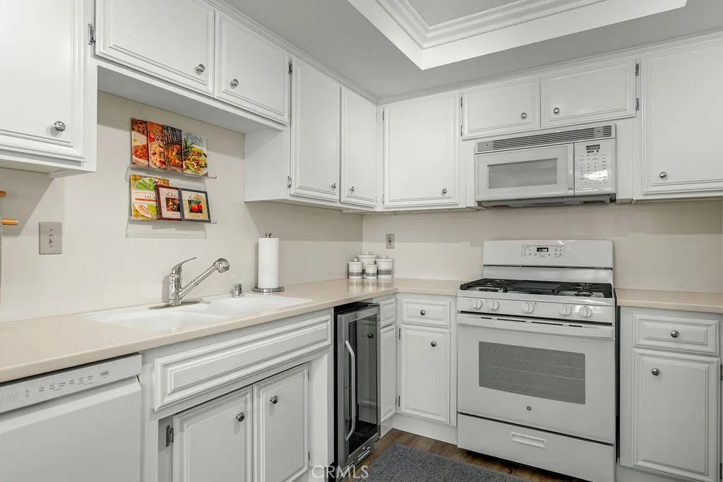 1110 W 10th Street 104, San Pedro, California 90731 — photo 4
