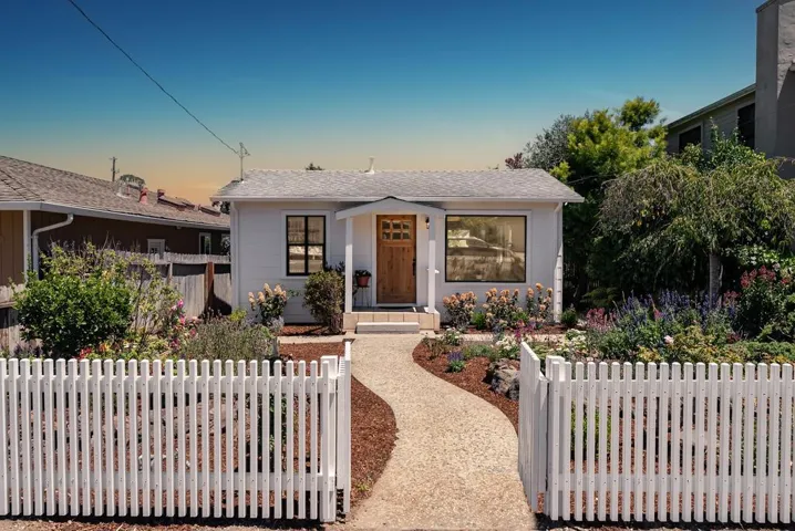 1842 47th Avenue, Capitola, California 95010