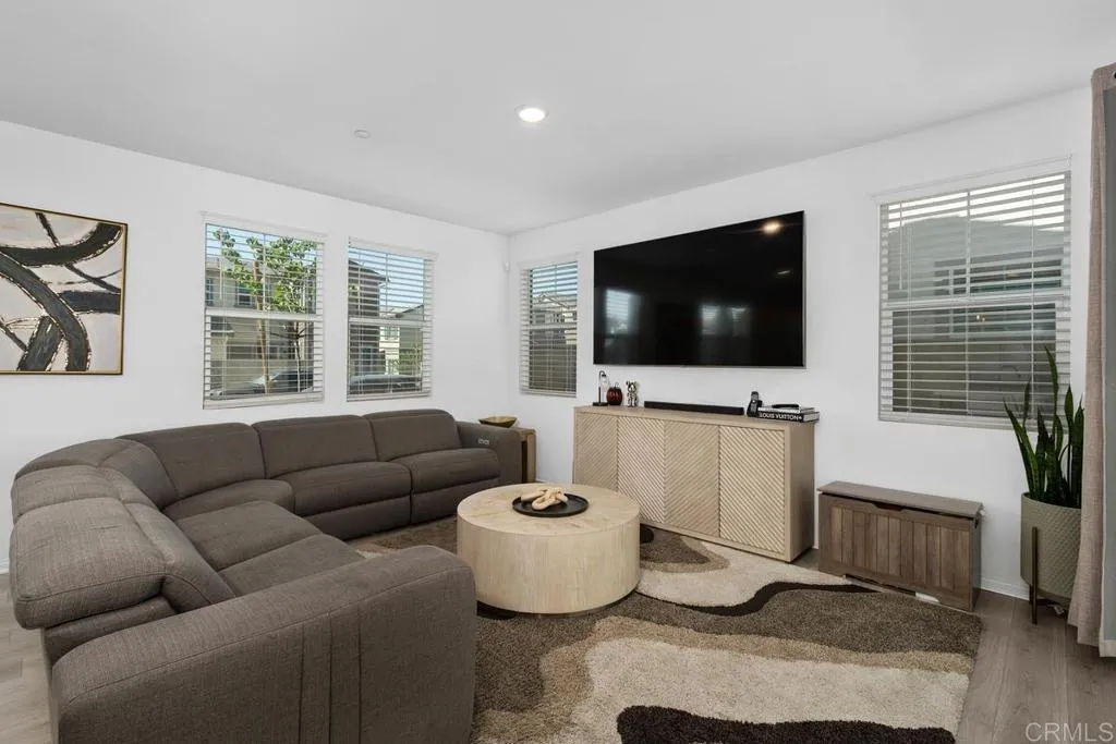 Den/Family/Great Room