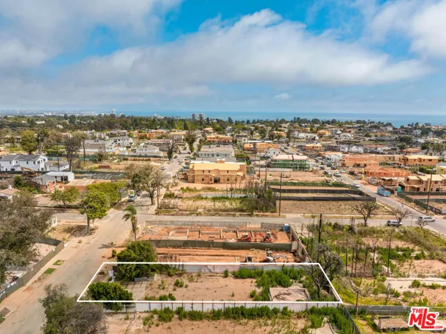 911 Hartzell Street, Pacific Palisades, California 90272