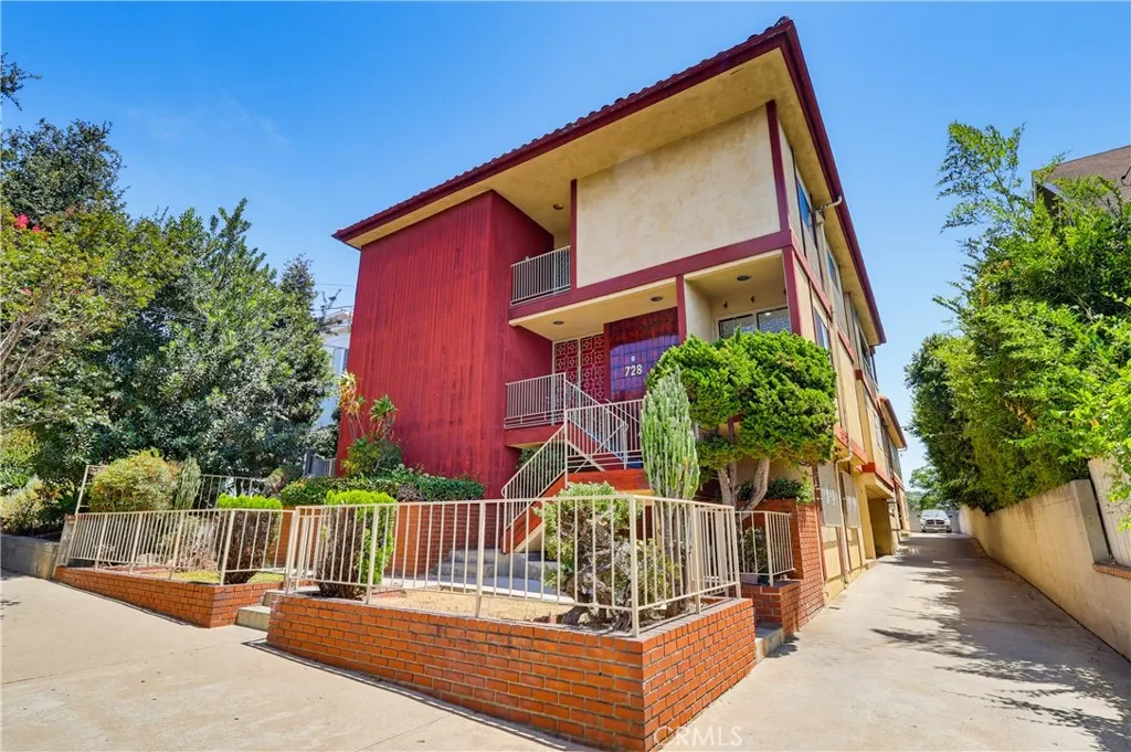 gallery-image 2