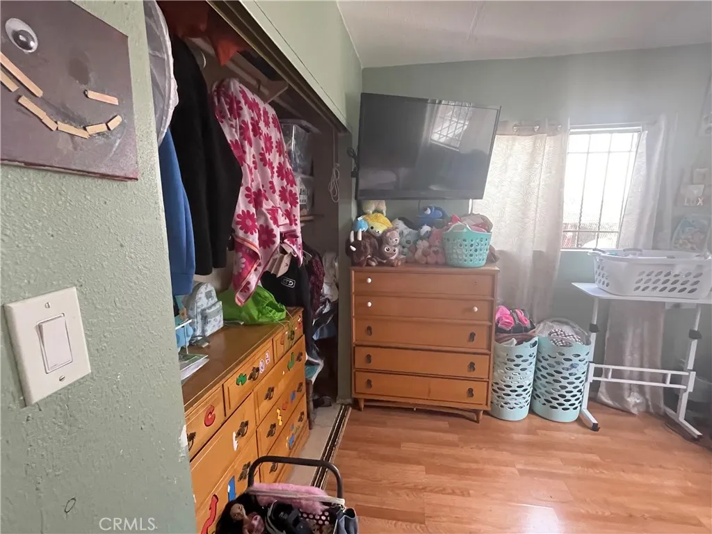 2nd bedroom closet