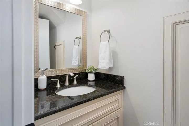 Powder Bath