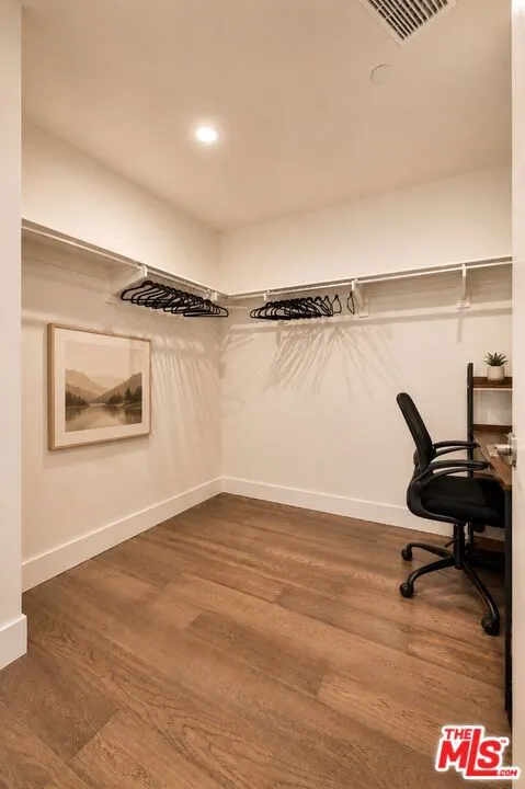 Virtual Staged