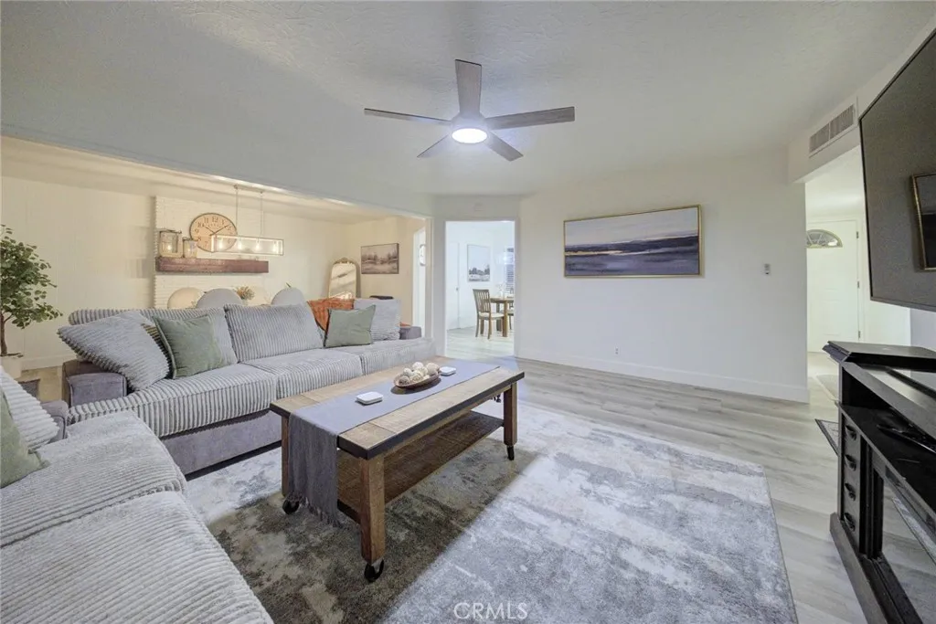 3849 E Dayton Avenue, Fresno, California 93726 — photo 5