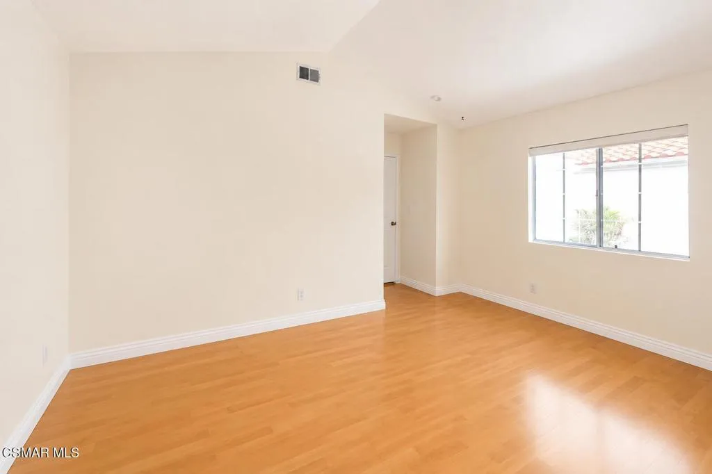 Primary Bedroom - Vacant