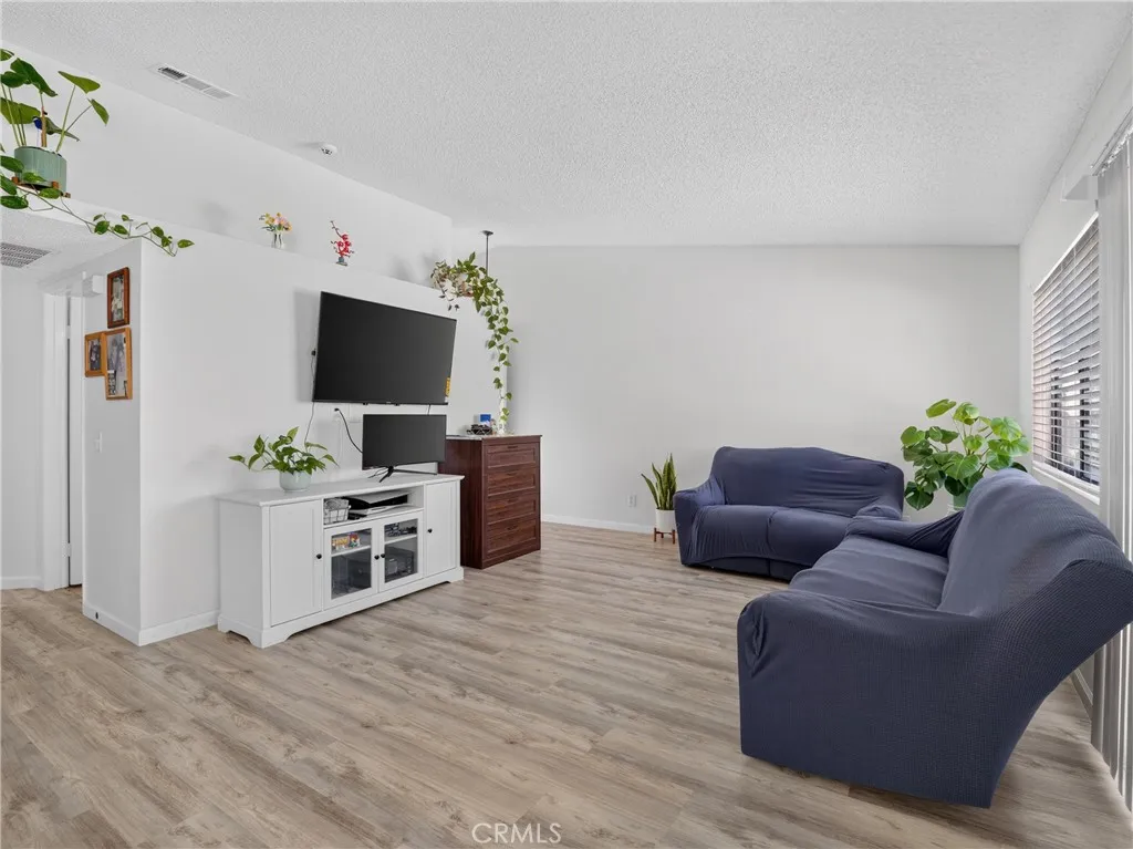 23595 Ashwood, Moreno Valley, California 92557 — photo 4