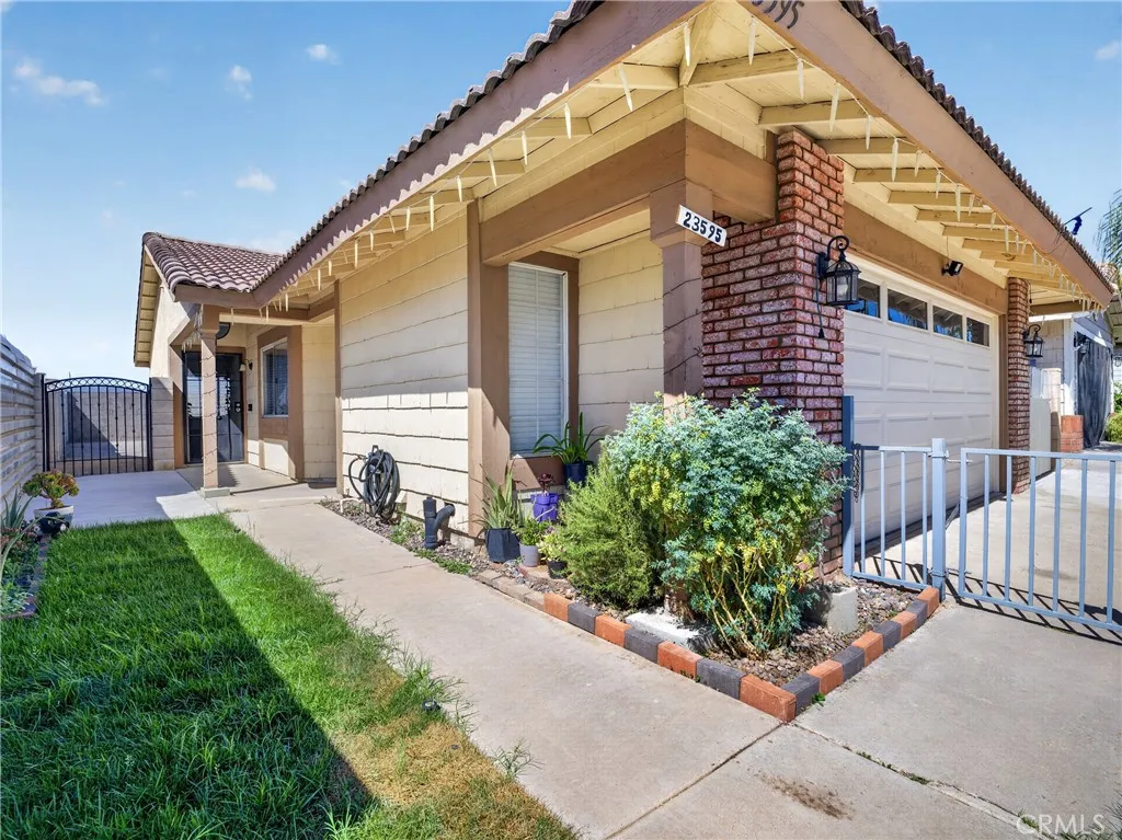 23595 Ashwood