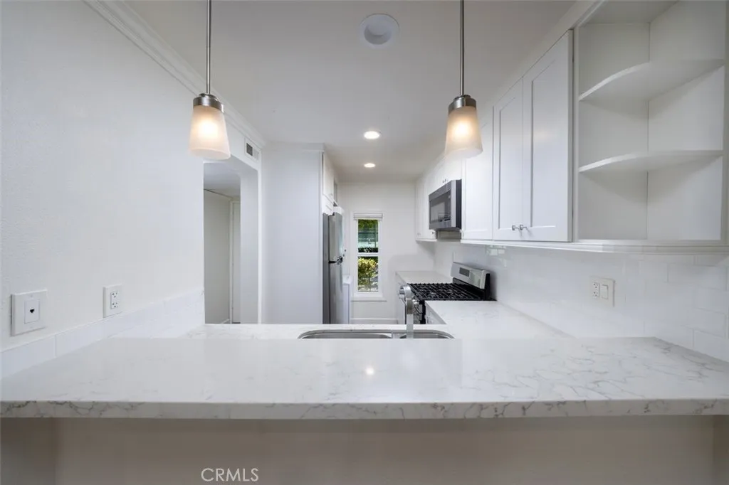 306 Orange Blossom, Irvine, California 92618 — photo 4