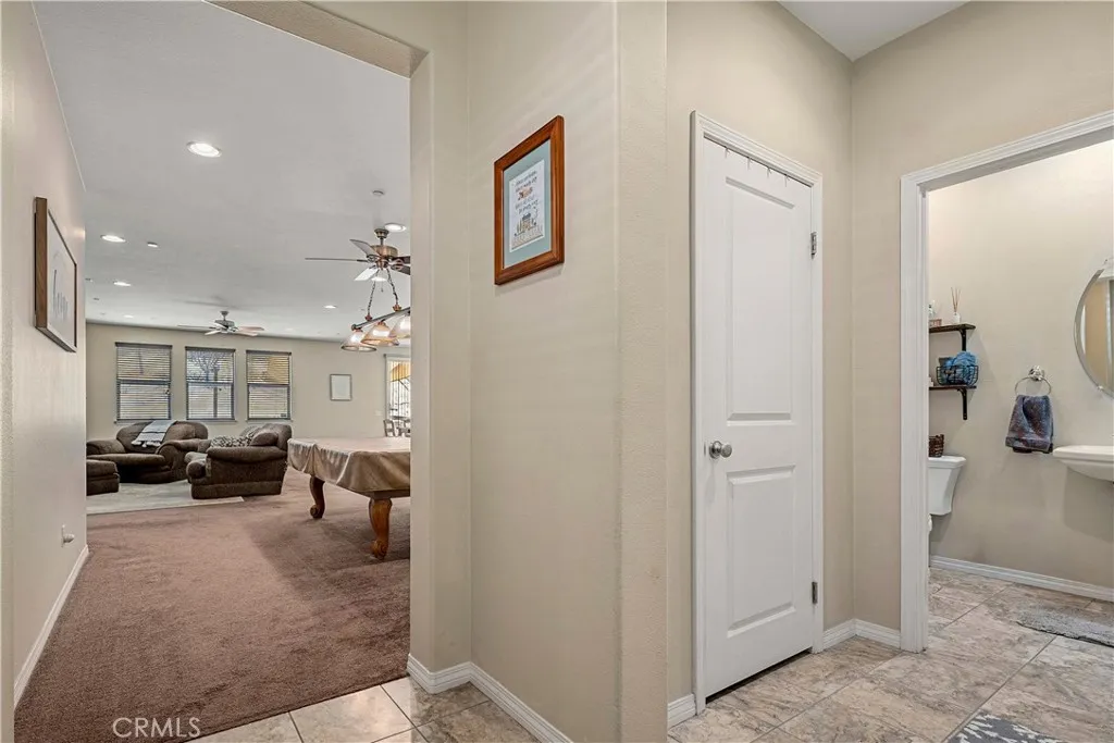 9226 Alta Cresta, Riverside, California 92508 — photo 4