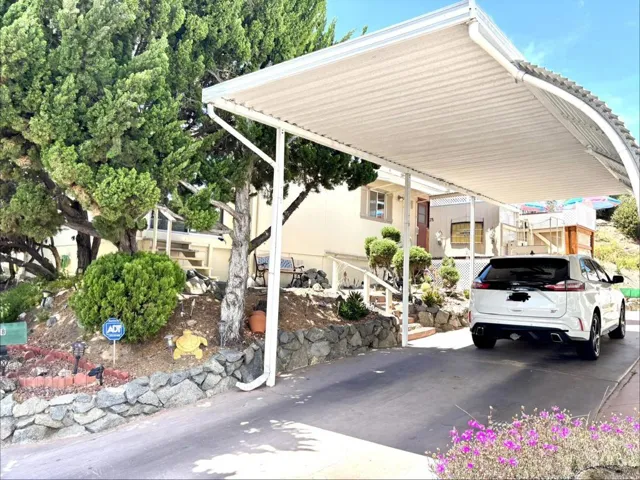 Carport