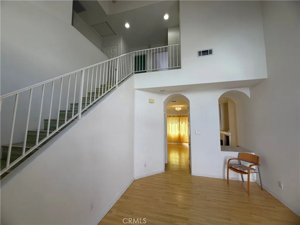23812 Los Codona, Torrance, California 90505 — photo 4