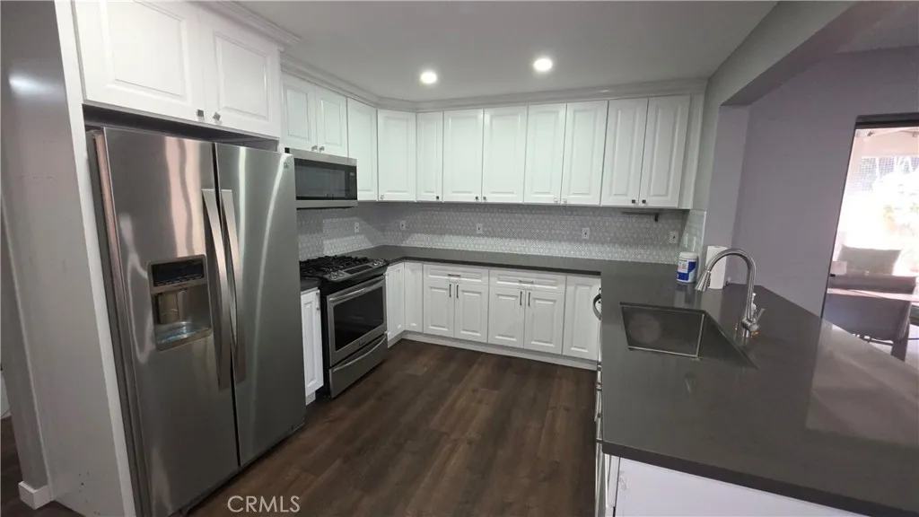 9840 Amsdell, Whittier, California 90605 — photo 5