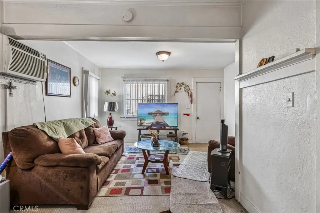 3309 W Florence, Los Angeles, California 90043 — photo 5