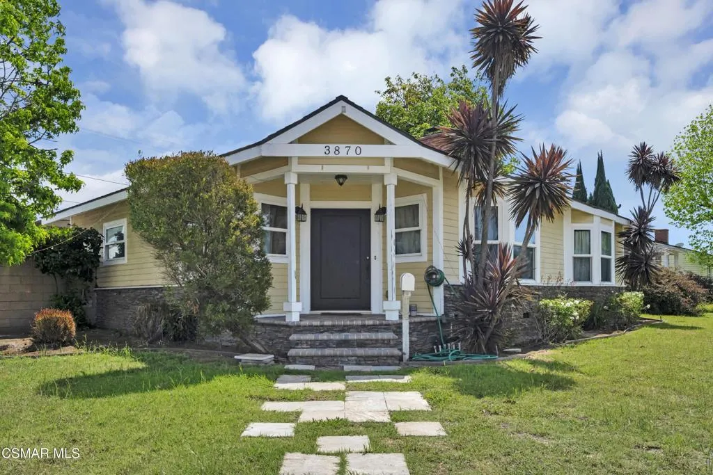 3870 Clark Ave