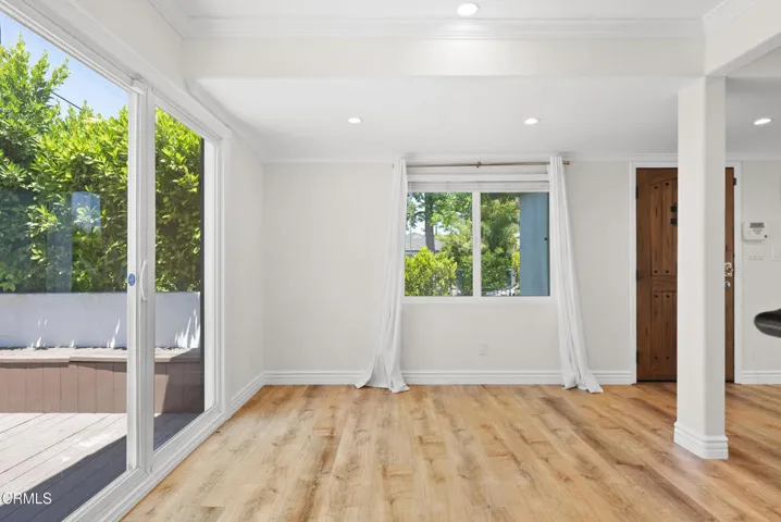 4951 Enfield Avenue, Encino, California 91316 — photo 4