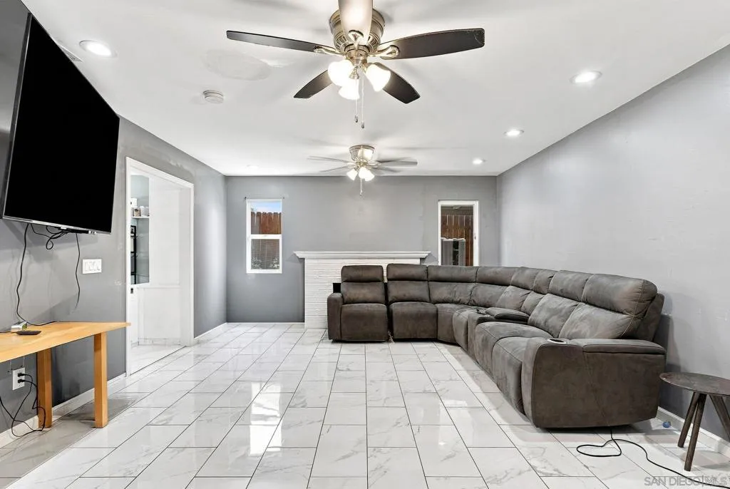 750 Linwood St, Escondido, California 92027 — photo 5