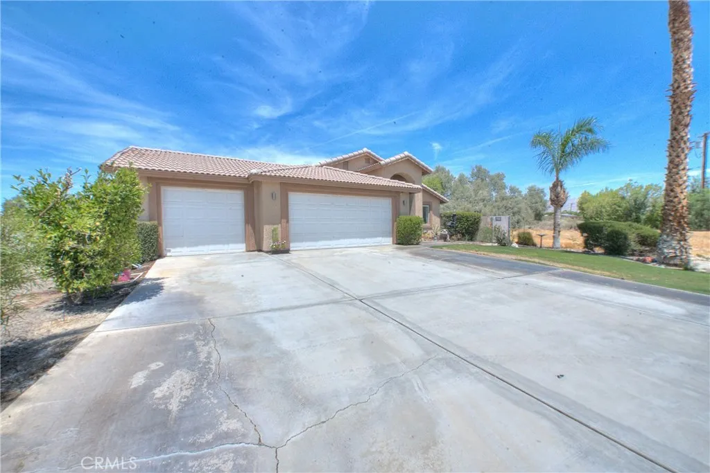 19721 Ocotillo, Desert Hot Springs, California 92241 — photo 4
