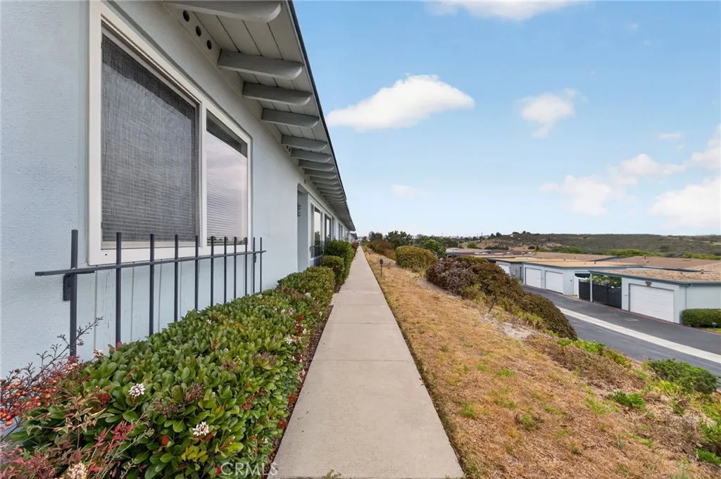 3839 Vista Campana S S, Oceanside, California 92057 — photo 4