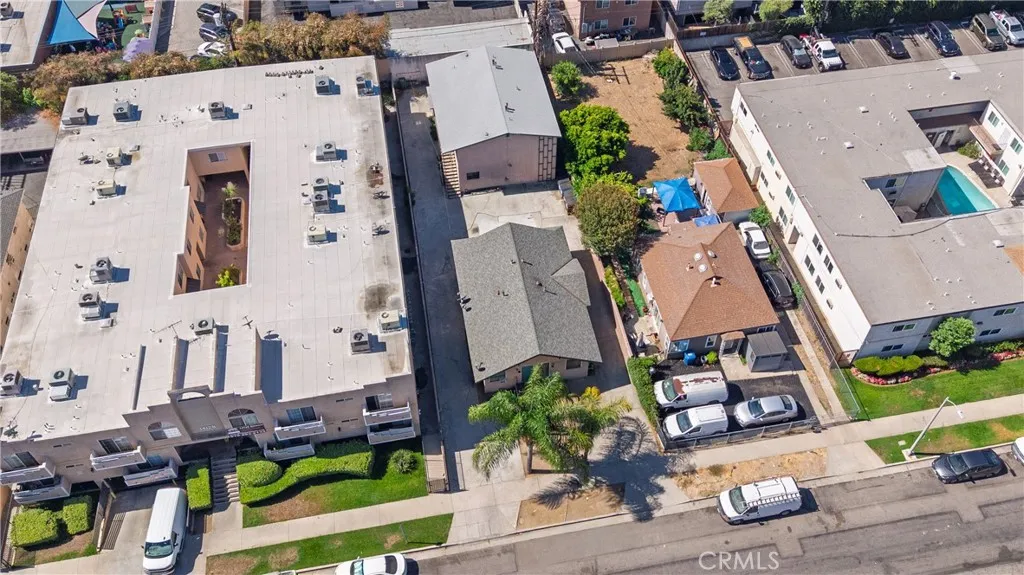 14138 Gilmore Street, Van Nuys, California 91401 — photo 5
