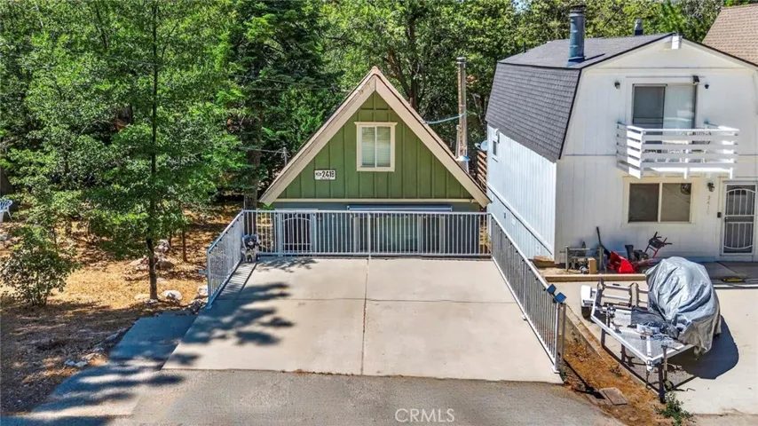 2418 Fir, Running Springs, California 92382 — photo 5