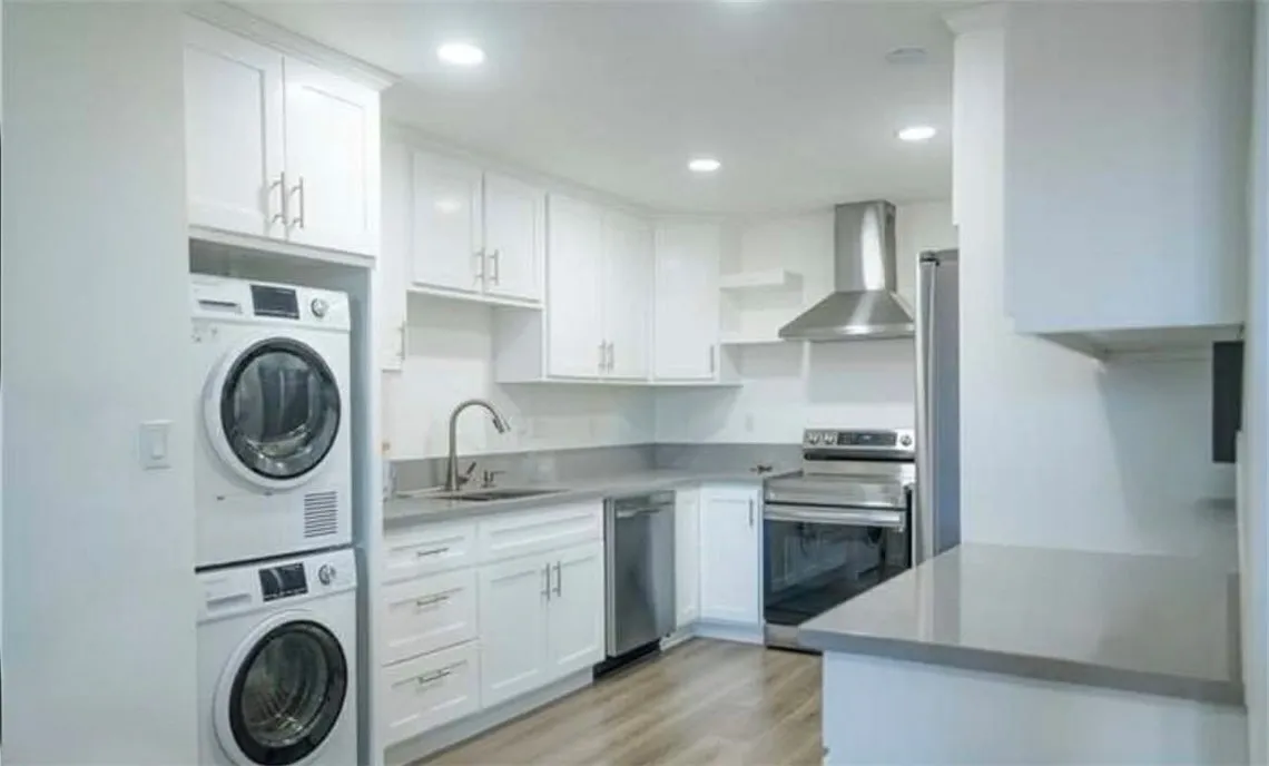 1770 Ximeno, Long Beach, California 90815 — photo 4