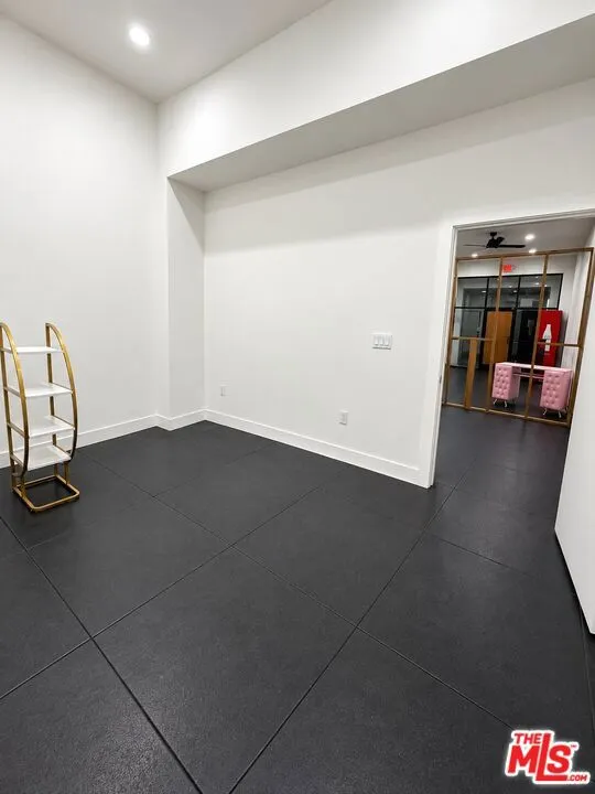 6525 S Western Avenue C, Los Angeles, California 90047 — photo 5