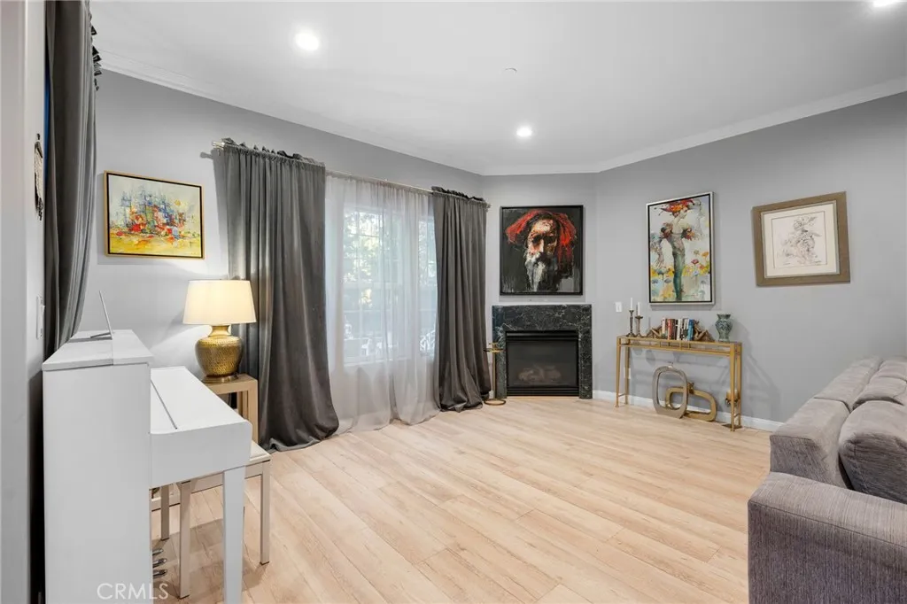 415 E Dryden, Glendale, California 91207 — photo 4