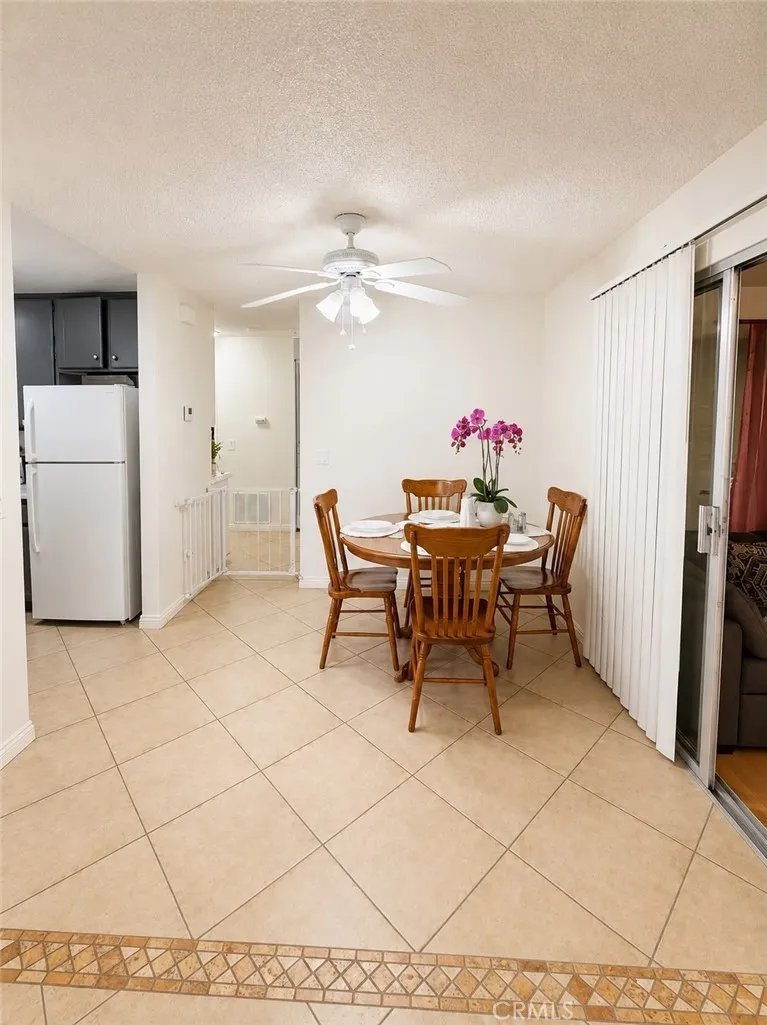 2870 Nandina Drive, Palmdale, California 93550 — photo 5