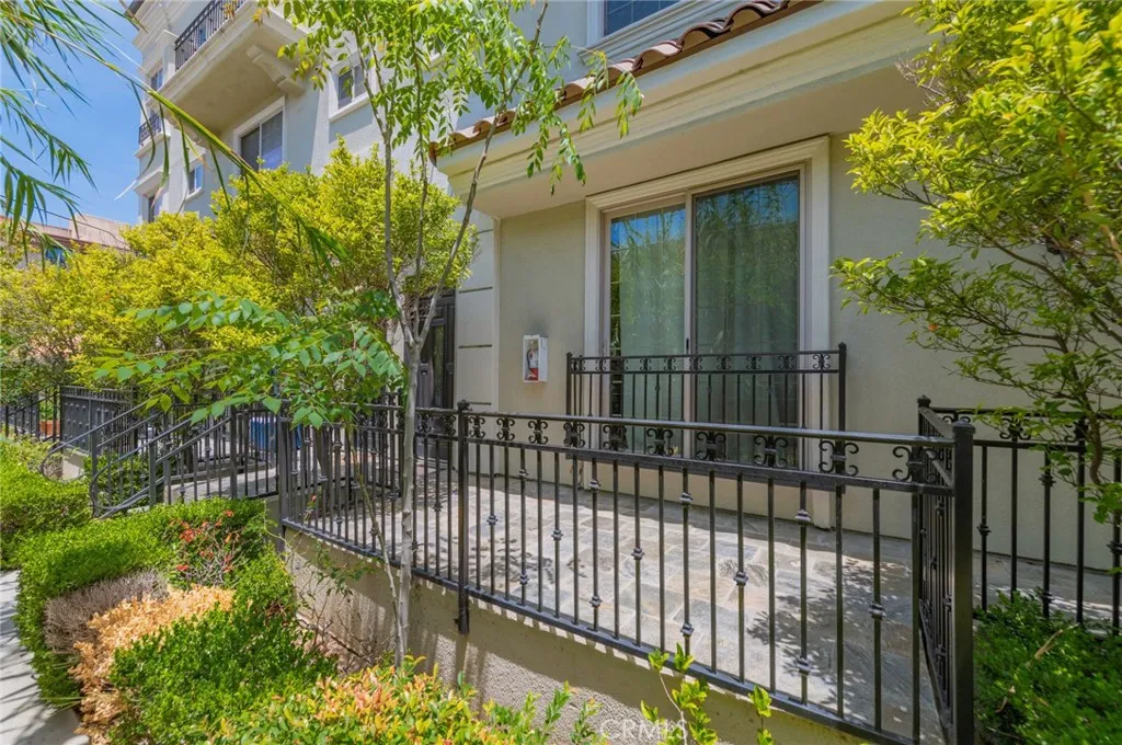 3501 Tilden Avenue 8, Los Angeles, California 90034 — photo 4