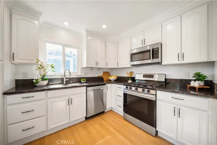 nice kitchen