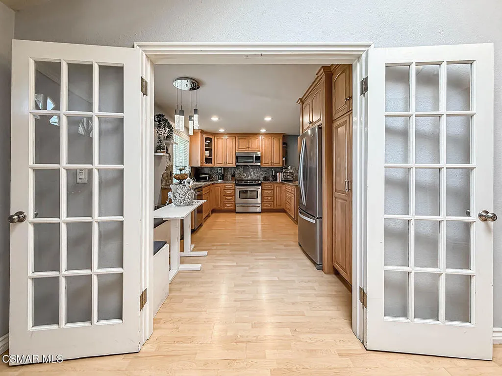 cKitchen and Dining1