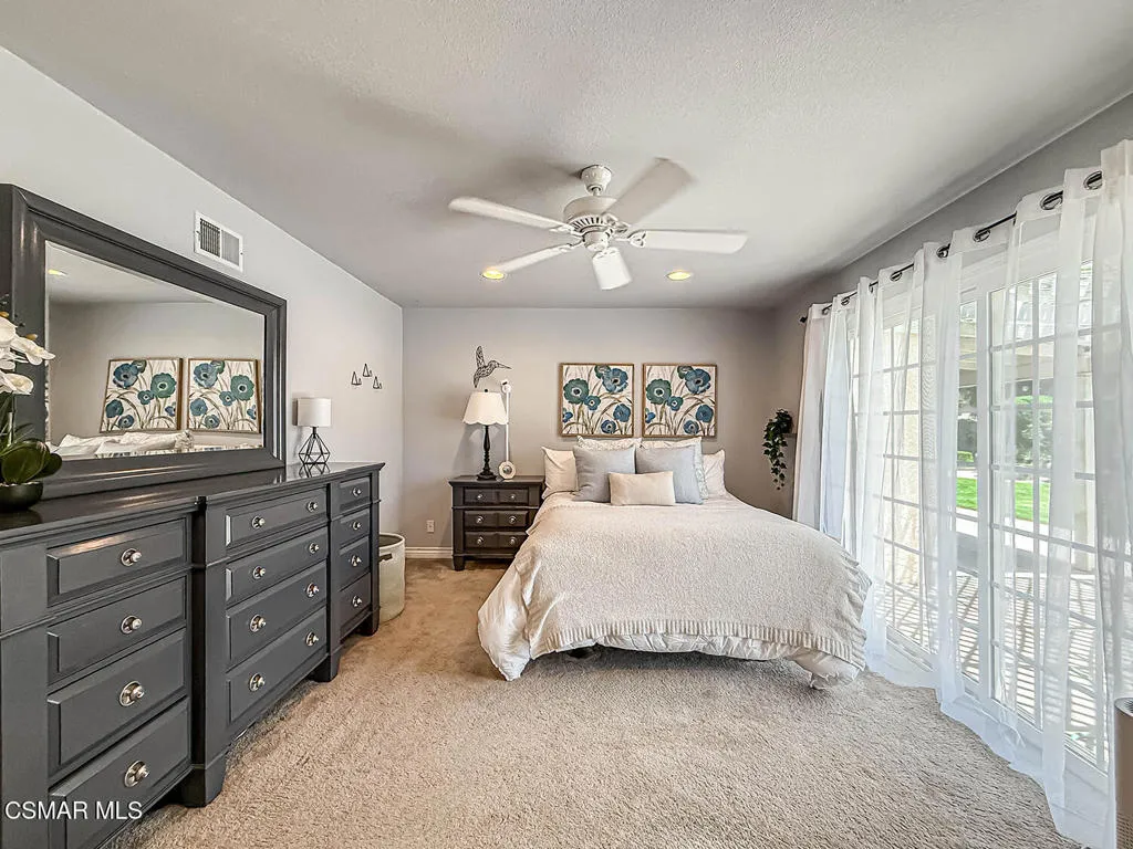 iPrimary Bedroom Suite2