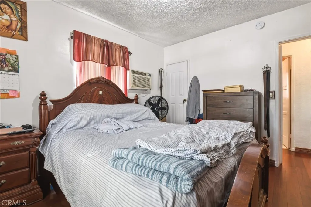 Bedroom #1