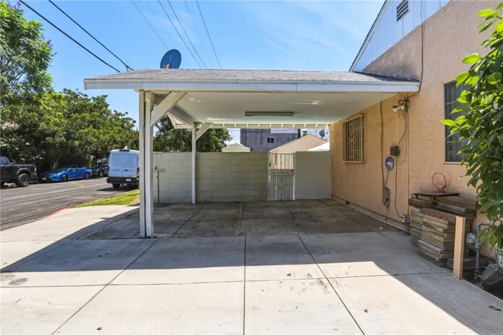 Carport