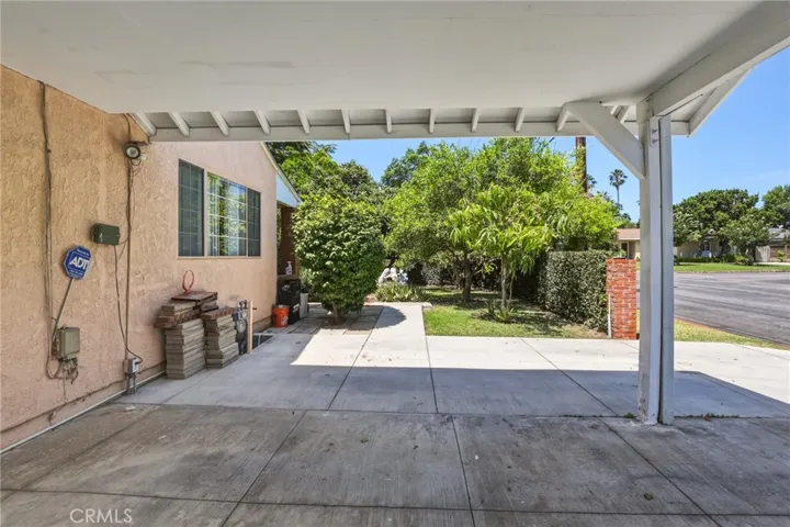 Carport