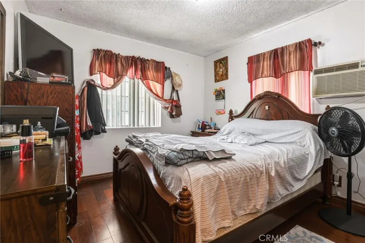 Bedroom #1