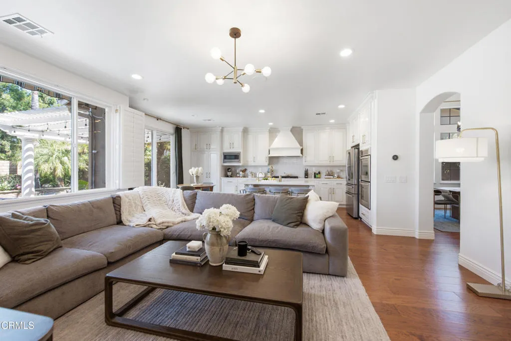 14383 Laurel Ln Moorpark-17 (1)