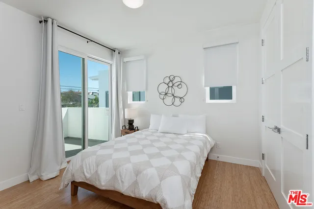 bedroom2
