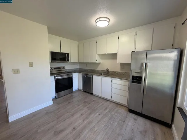 405 Del Valle Cir, El Sobrante, California 94803 — photo 4