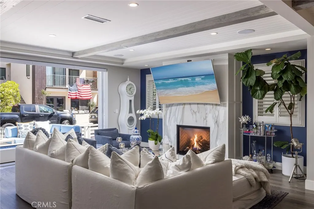 121 41st, Newport Beach, California 92663 — photo 5