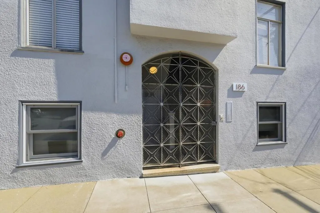 184 Valley Street, San Francisco, California 94131 — photo 4