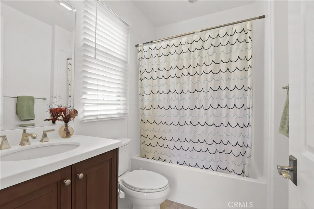 guest  bathroom