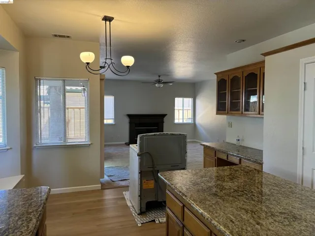 5021 Chaparral Ct, Antioch, California 94531-8402 — photo 4