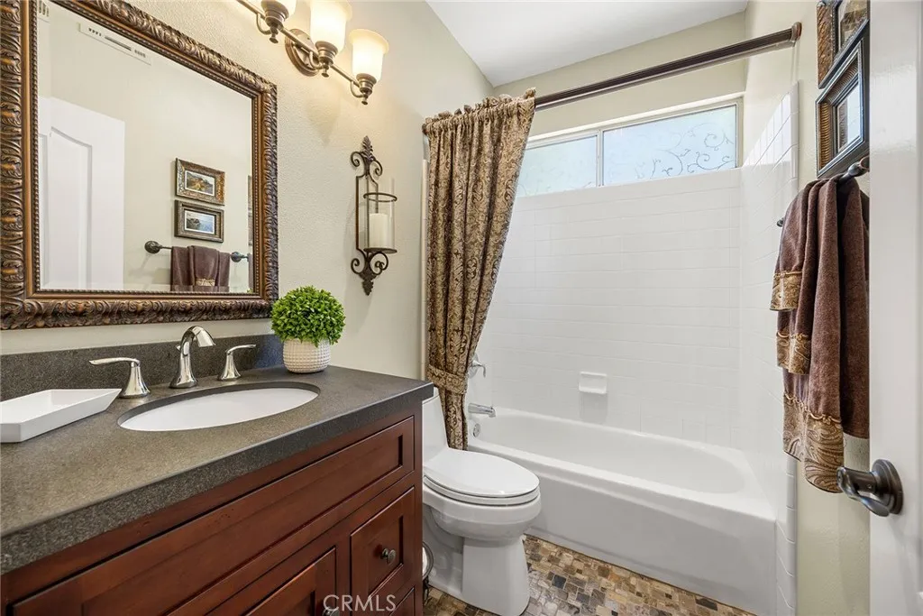 Down stairs full bath