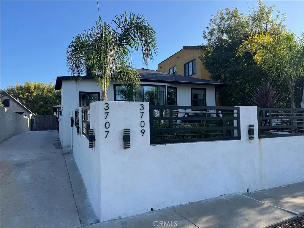 3707 Valleybrink 3707-3709, Los Angeles, California 90039 — photo 5